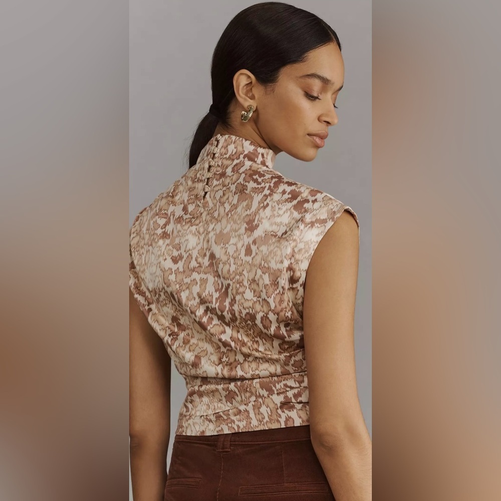 NWT Anthropologie Mock Neck
Draped Blouse Elegant Cream Sleeveless Top - Picture 2 of 8